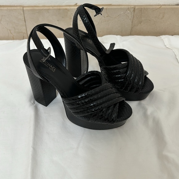 New Michael Kors Royce Quilted Python Embossed Leather Platform Sandal - Picture 5 of 5